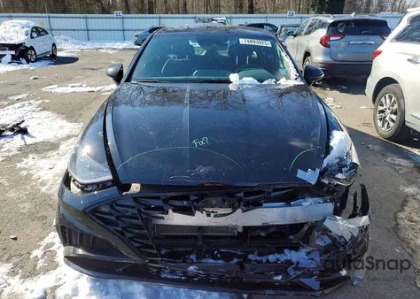 2021 Hyundai Sonata Sel Plus z USA, uszkodzony, nr VIN 5NPEJ4J28MH107042